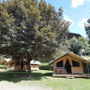 camping-onlycamp-domelin.hotels-rhonealpes.com/
